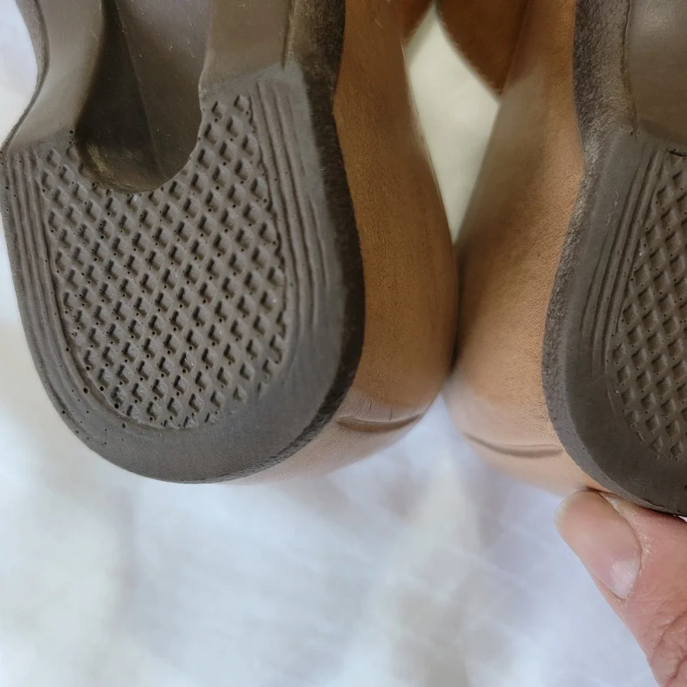 Dansko Womens Tan Leather Strappy Wedge Slide Sandals EU 39 US 8.5-9 Portugal
